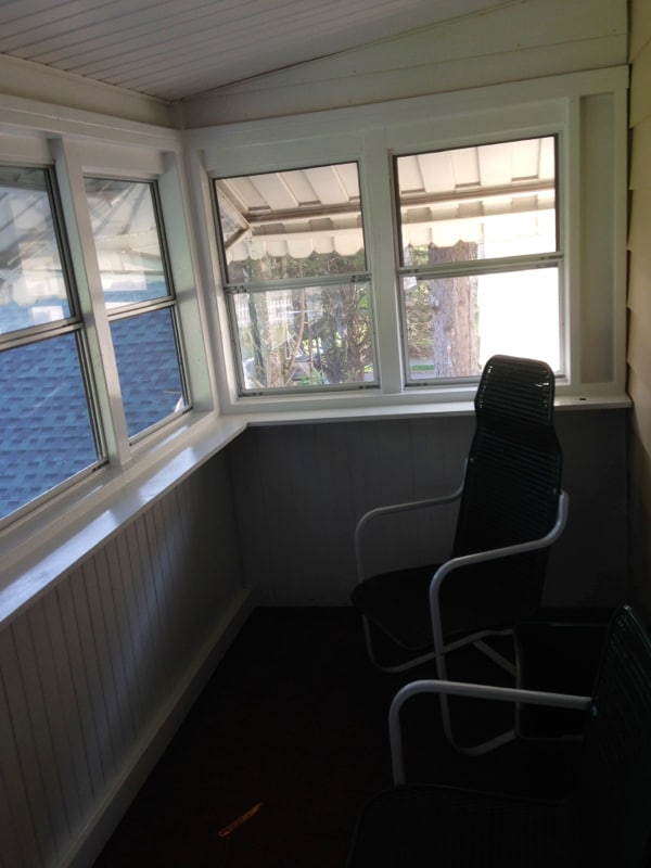 Photo - 215 W 4th St