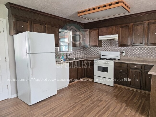 Photo - Charming Del City 4 Bed 2 bath! Casa