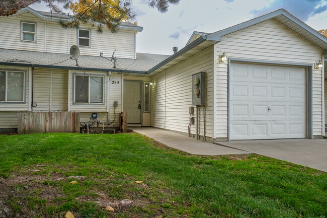 Photo - 265 N Paradise Ave