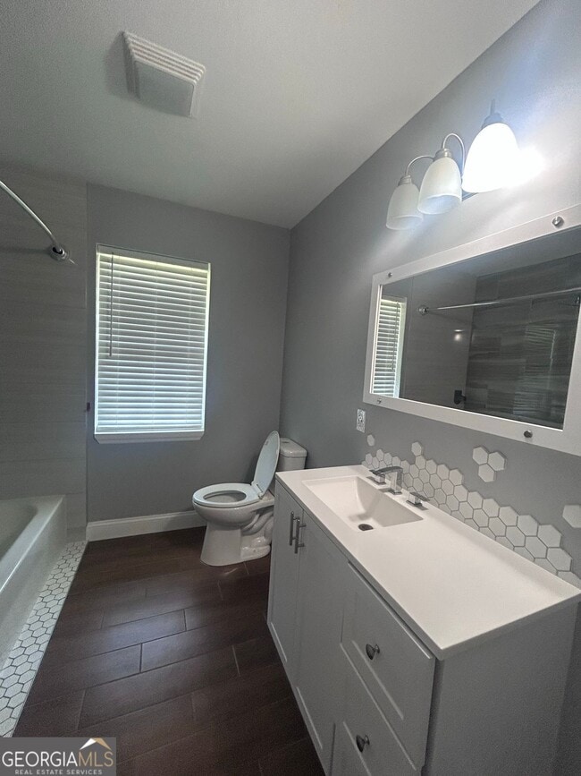 Photo - 182 Woodhaven Dr