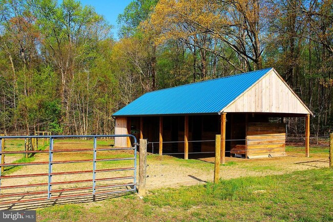 Photo - 3730 Hunting Creek Rd