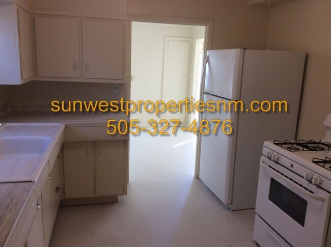 Photo - 814 E Murray Dr Unidad Murray Dr. 814