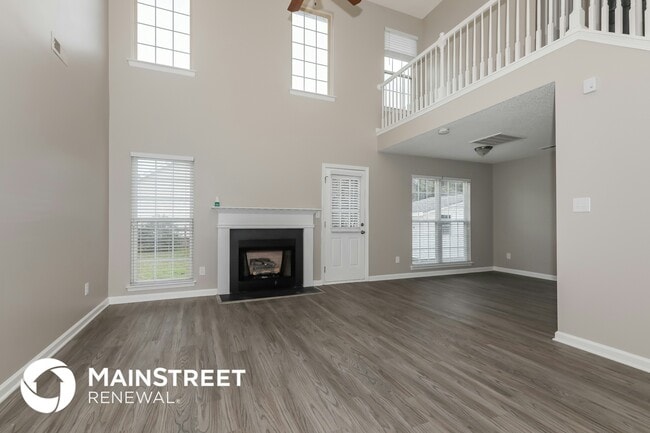 Photo - 7009 Gatwick Ln