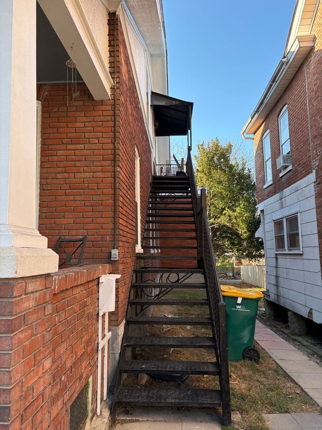 Photo - 248-250 E. Main St Unit 248