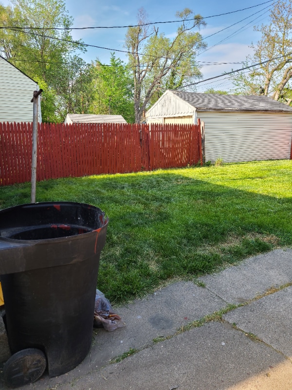 Photo - 20438 Russell St