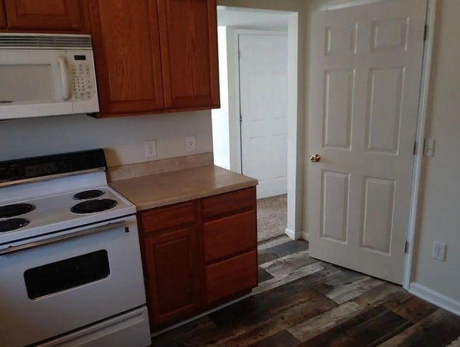 Photo - 4432-4434 Willoughby Rd Unit 4434 (Lower )