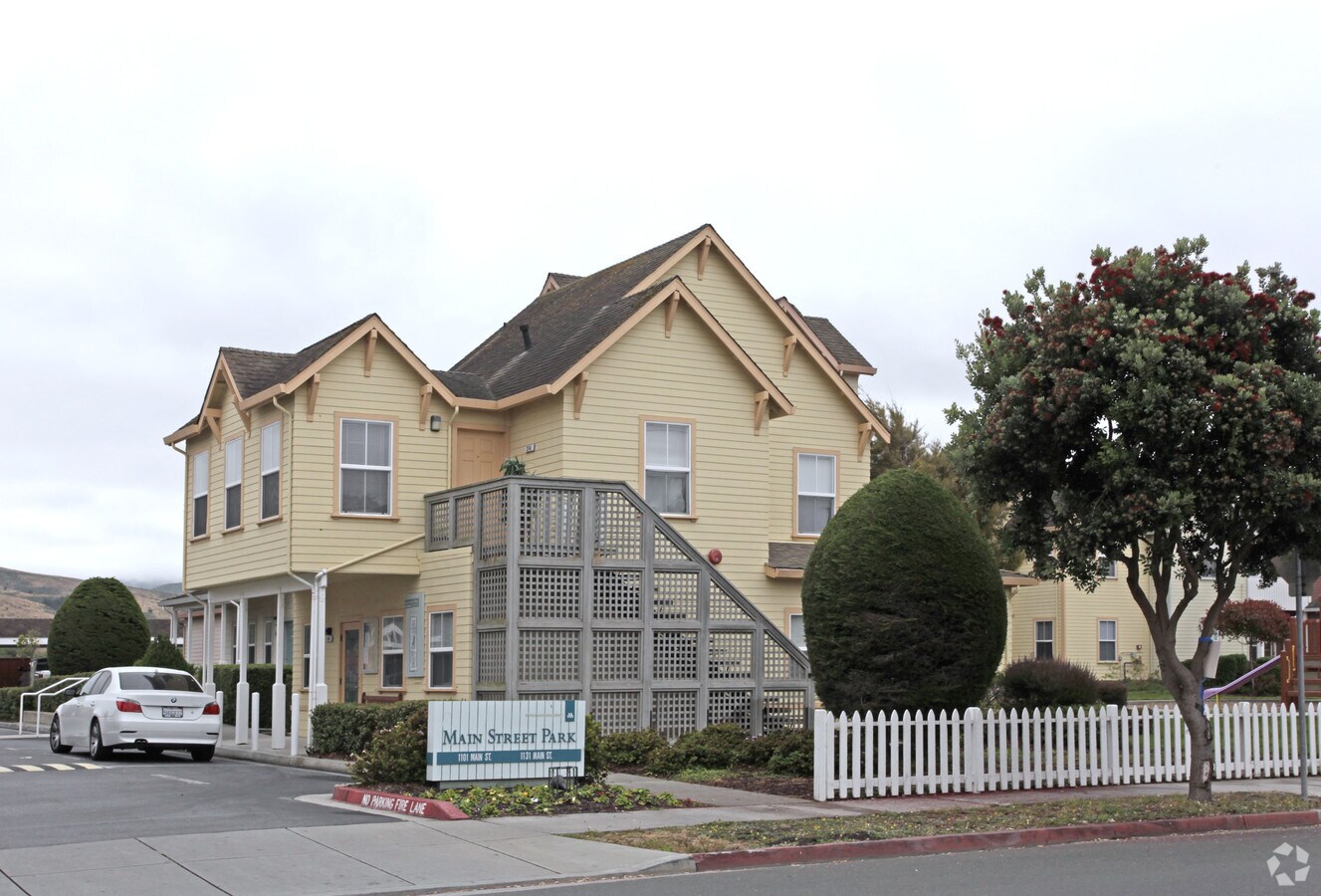 Photo - Main Street Park Apartments