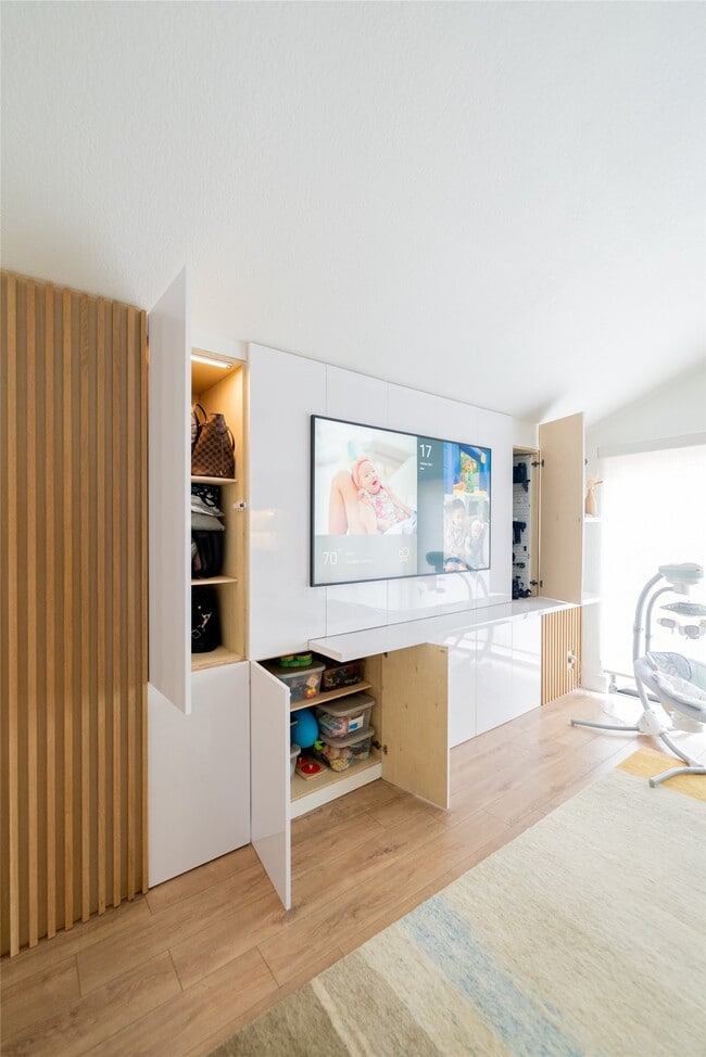 Photo - 14110 Greenway Dr