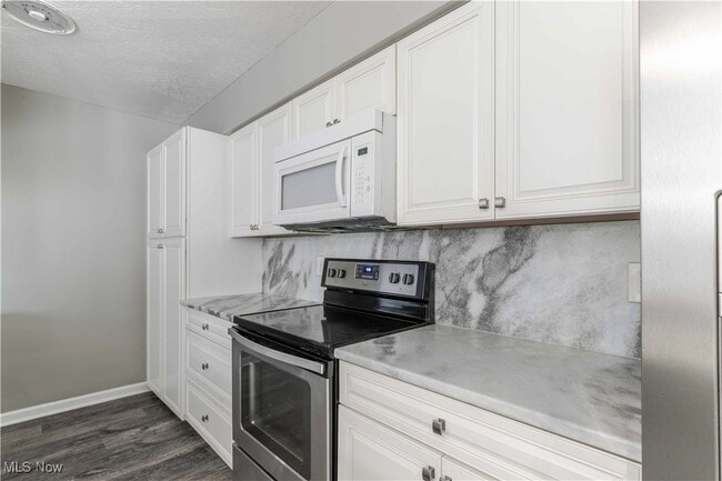 Photo - 27 Landings Way