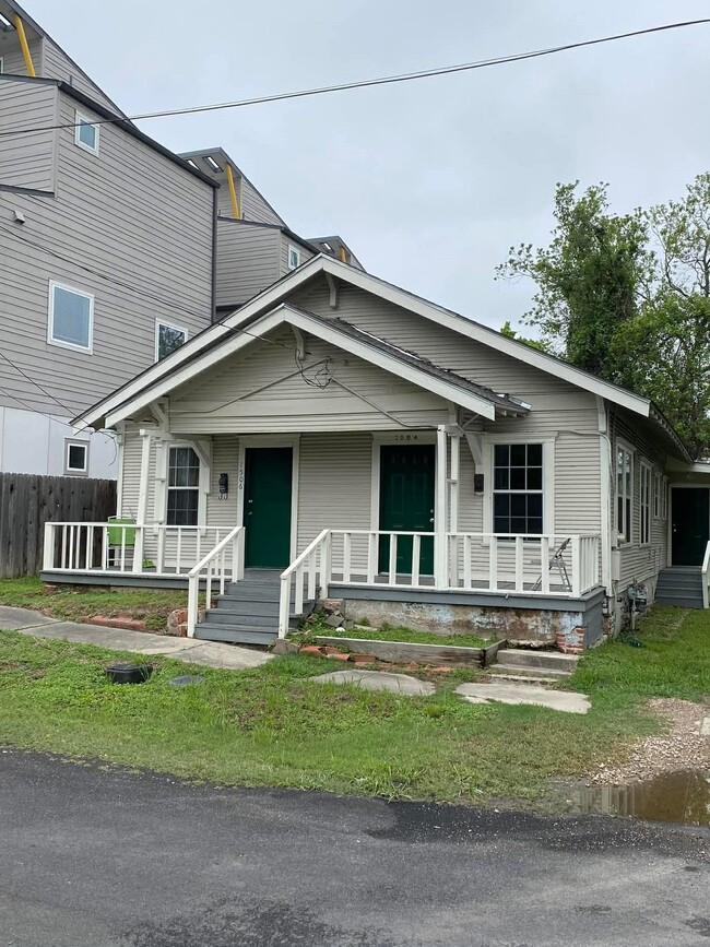 Building Photo - 1504 Weber St