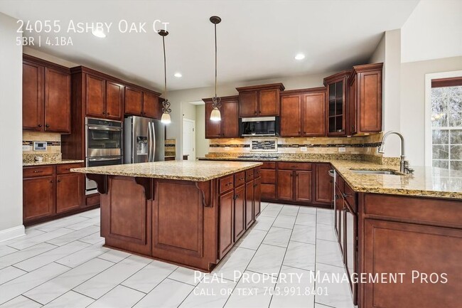 Photo - 24055 Ashby Oak Ct