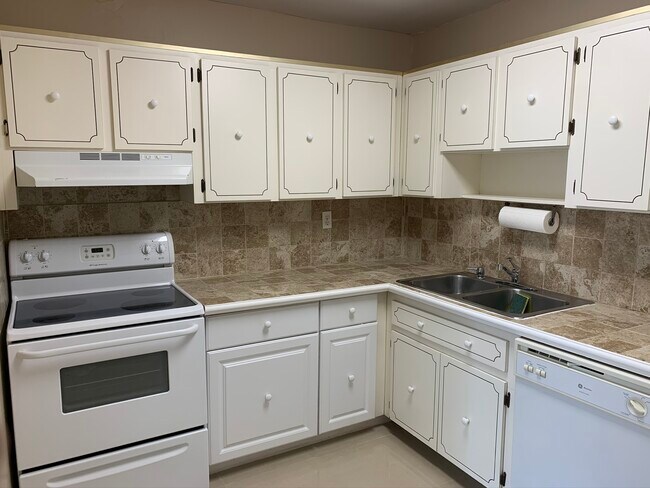 New appliances. - 5731 NW 37th St Unit 219