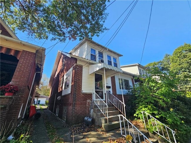 Photo - 1127 Highland St