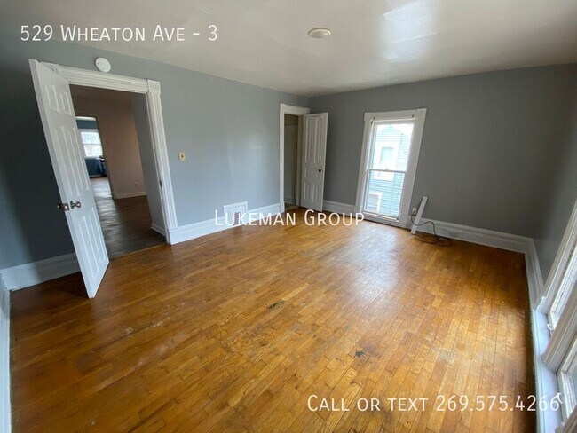 Building Photo - 529 Wheaton Ave Unit 3 Rental