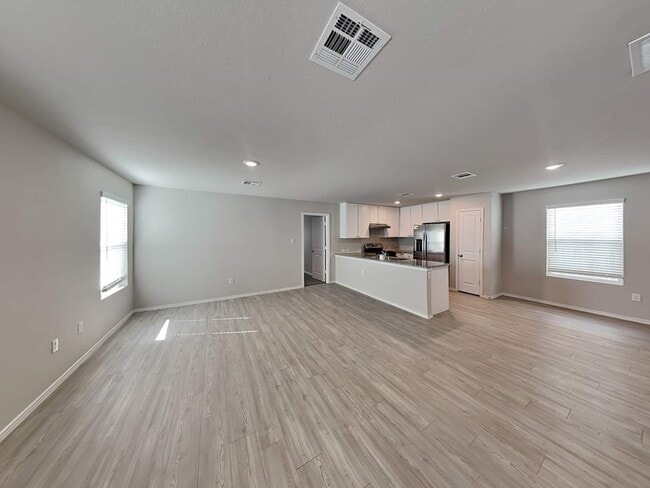 Photo - 7307 Cultivator Way