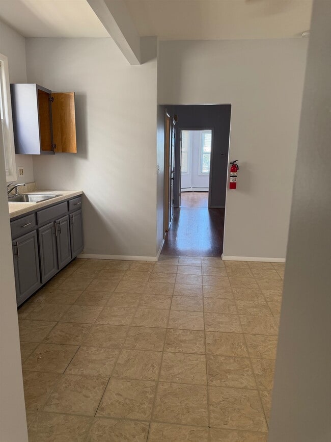 Photo - 756 Irving Pl