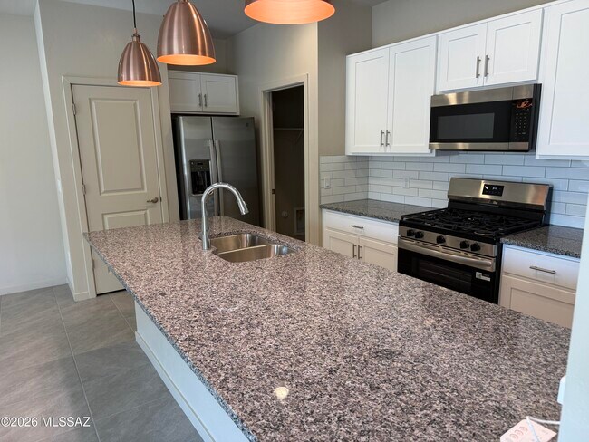 Photo - 8829 N Sherry Cervi Wy