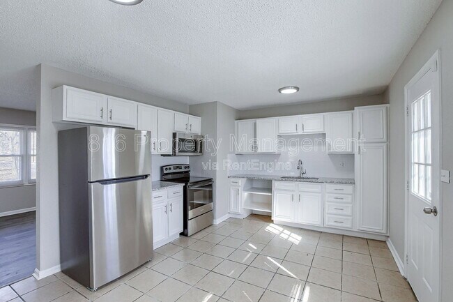 Photo - 11201 Crystal Ave