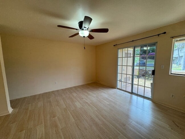 91-1010B Makaaloa St. #4B