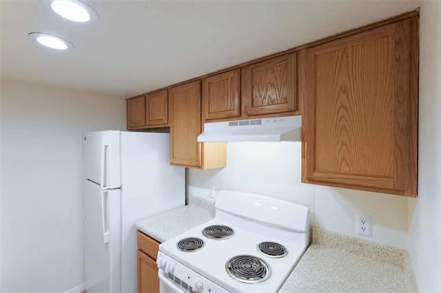 Photo - 8405 Bent Tree Rd Unit 2221