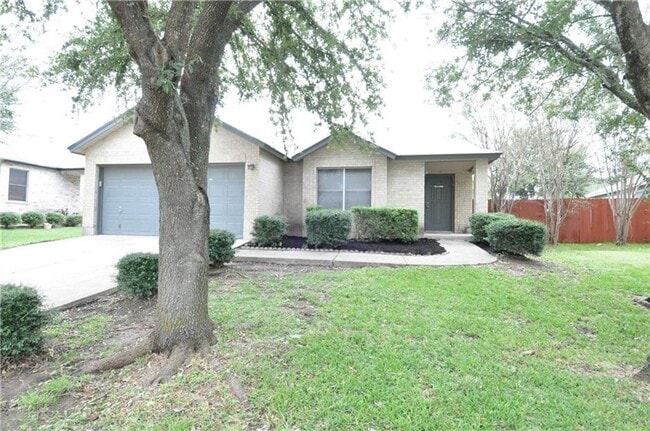 Photo - 1116 Porterfield Dr