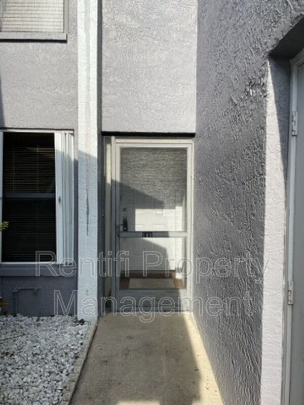 Photo - 4626 SE 5th Pl Unit #103