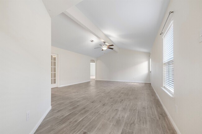 Photo - 22703 Steel Blue Jaybird Dr