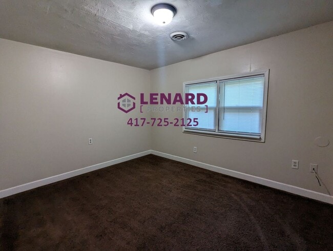Photo - 2 Bedroom, 1 Bathroom Home!