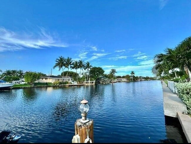 Photo - 1004 Pine Dr Unit 204