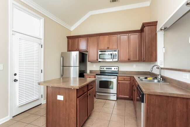 Photo - 2770 Hidden Falls Dr