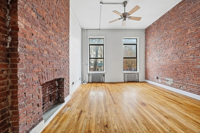 Photo - 332 East 116th street