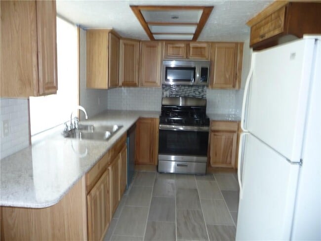 Photo - 4917 S Karen St