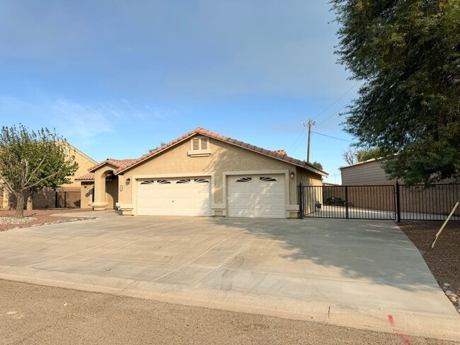 Photo - Spacious 3-Bedroom Home with Marina Access...