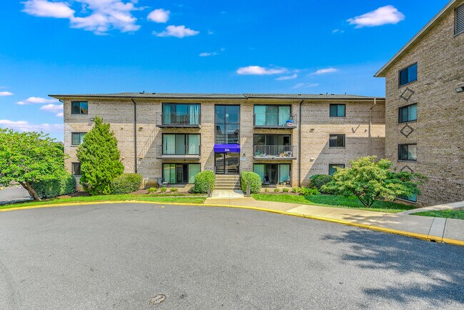 Acclaim at Alexandria - Acclaim at Alexandria Apartments