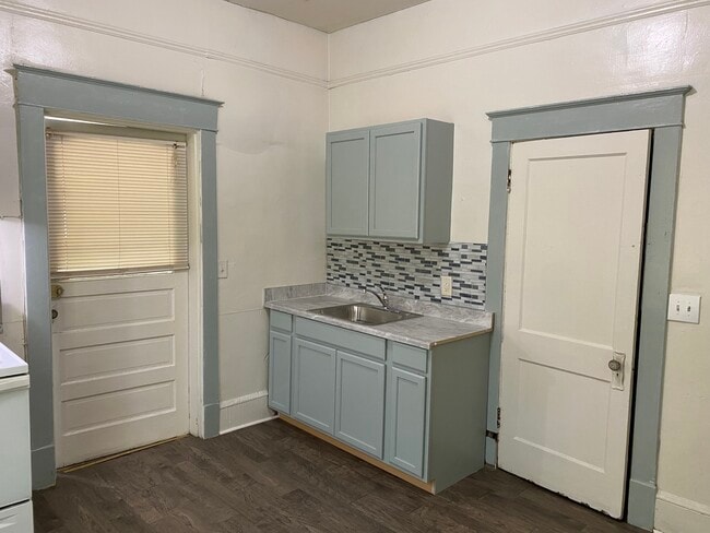 29 Harvey St Unit A