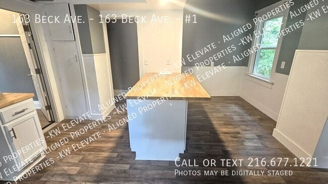 Photo - 163 Beck Ave Unidad #1