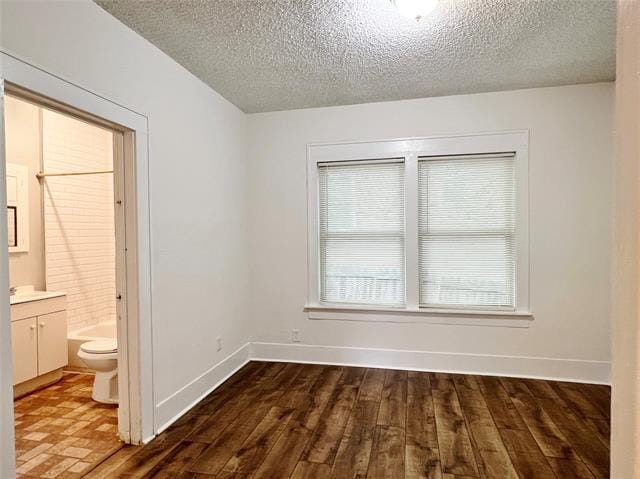 Photo - 607 Woodbine Ave