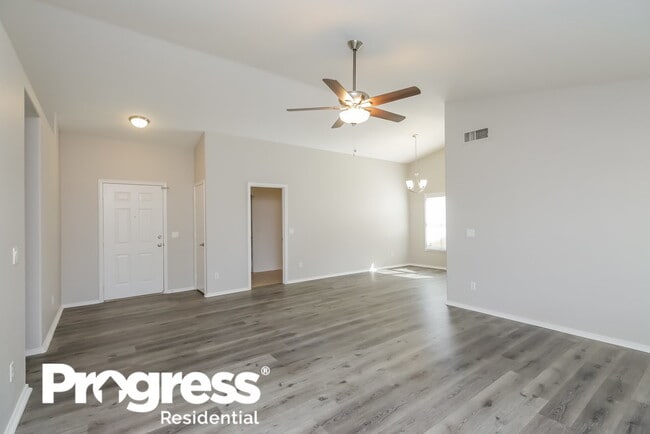 Photo - 814 N Sailors Way