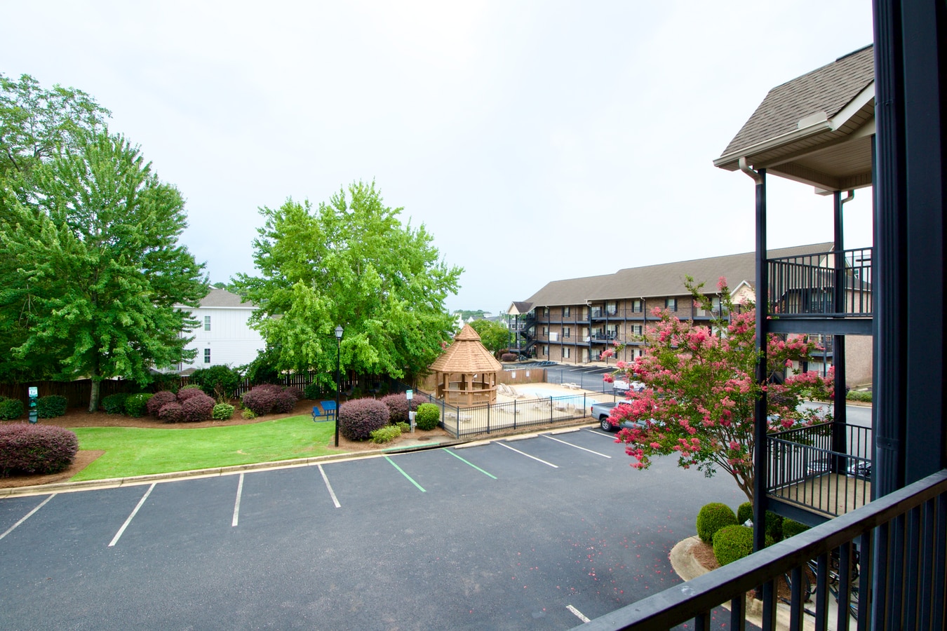 Private Bedroom & Bath Available in 2BR Condo Near Auburn University - Private Bedroom & Bath Available in 2BR Condo Near Auburn University