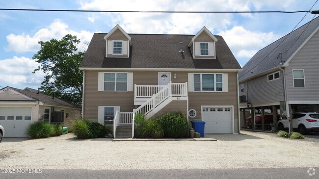 Building Photo - 61 Albert Dr Rental