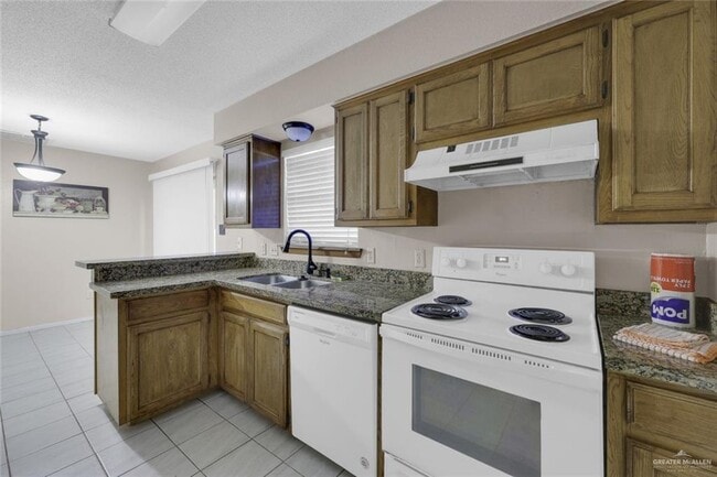1602 Avocet Ave W Unit A