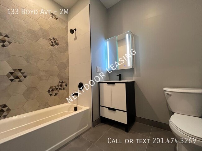 Photo - 133 Boyd Ave Unit 2M