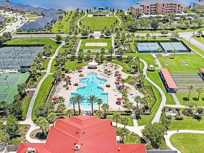 Photo - 6838 Toland Dr Unit 205