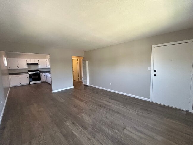Photo - 816 Sutter Ave Unit #C