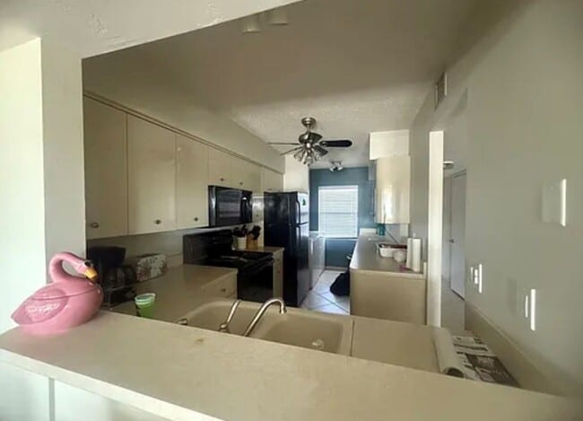 Photo - BEACH LIFE! 2/2 CONDO FOR RENT - ACROSS FROM THE OCEAN!
