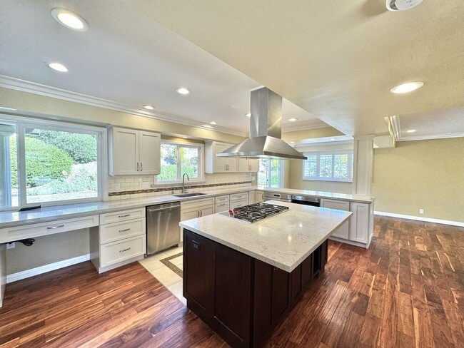 Photo - Prestigious Home In Beautiful Del Cerro ~ ...