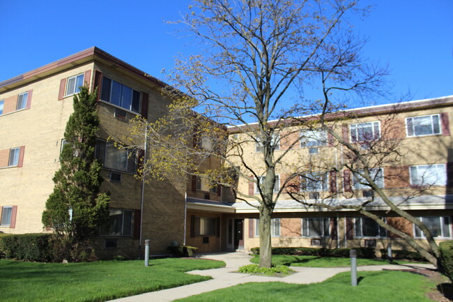 Photo - 9207 Skokie Blvd Condo Unit 306