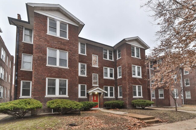 Photo - 735 Interdrive