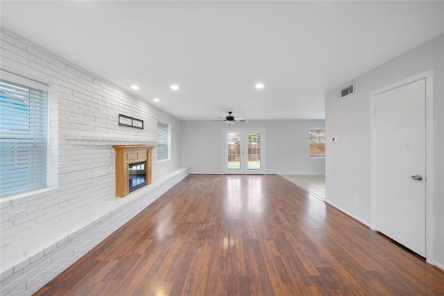 Photo - 9227 Pinewood Dr