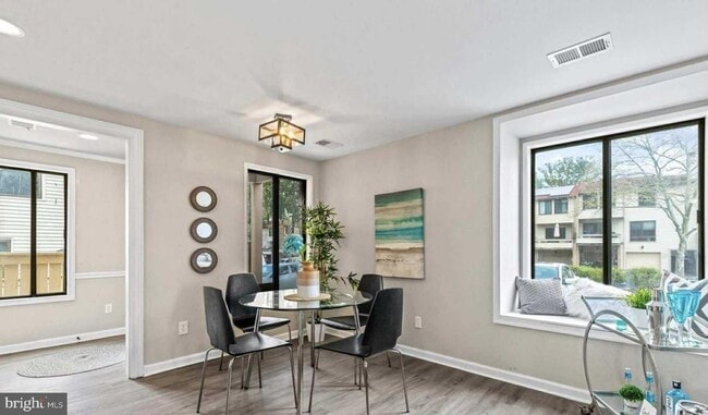 Photo - 18609 Nathans Pl
